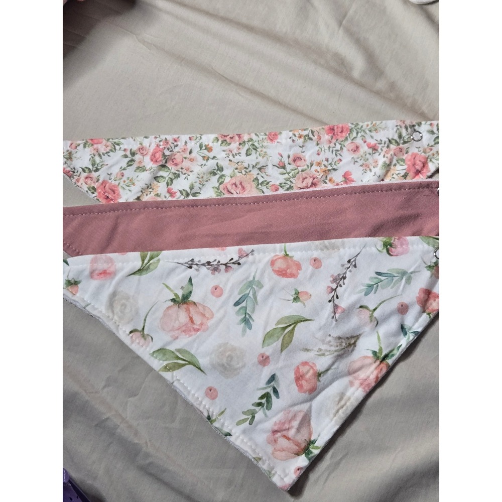 Somewhere‎ Over Rainbows Baby Bandana Bib Set Floral Dusty Rose 3 Pack